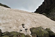 85 Da un panoro all'altro rampatina su ammasso di neve